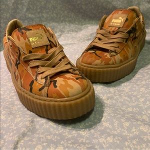 RIHANNA FENTY x PUMA CREEPERS in ORANGE CAMO